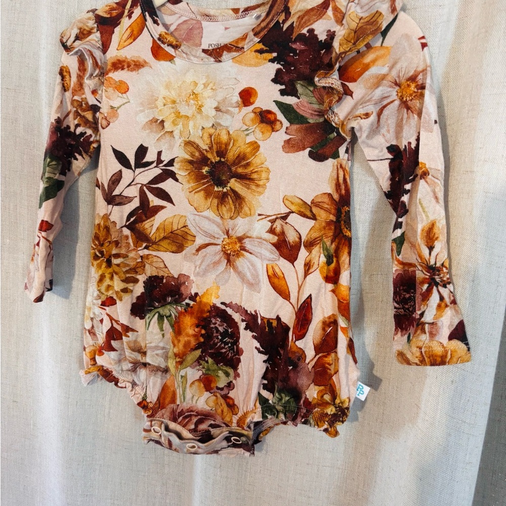 Posh Peanut bamboo Floral Long Sleeve Bubble